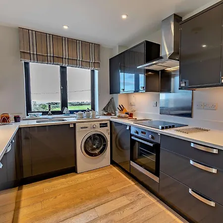 Apartment 2 Bed In Lizard 48616 Ruan Major